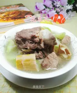 It's a bouquet soup