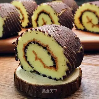 Woodcake rolls