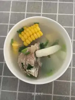 Pigbone soup