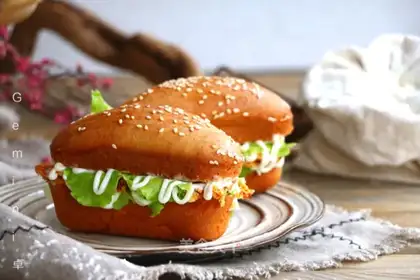 Submarine burger