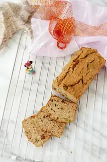Pineapple kernel rye bread