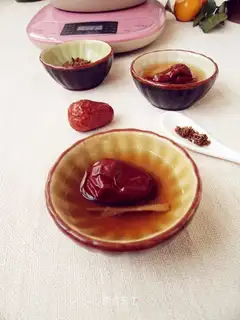Ginger date red sugar
