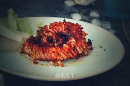 Hot octopus feet