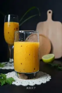 Blanca mango juice