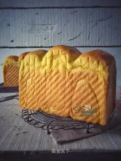 Pumpkin toast
