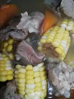 Carrot cornbone soup