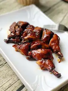 Roses and chickens