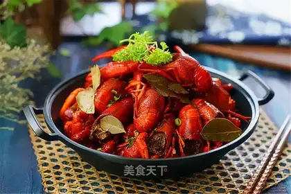 Spicy crawfish