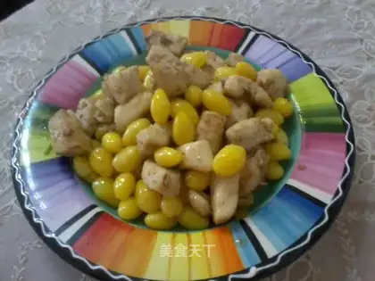 diced chicken with ginkgo fruit