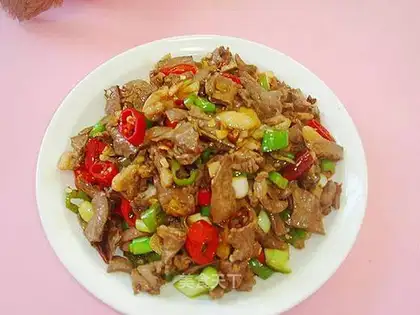 stir-fried pork heart with double pepper