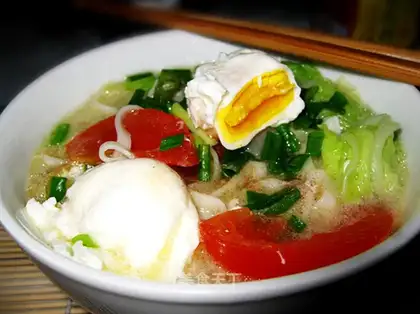 tomato egg noodles