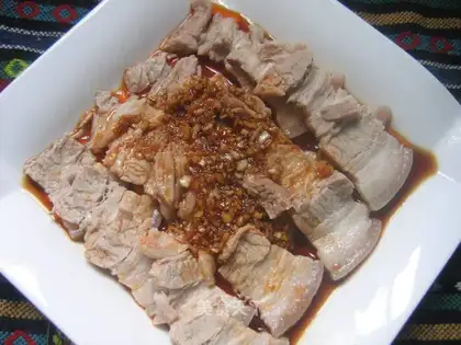 white pork with garlic mashed