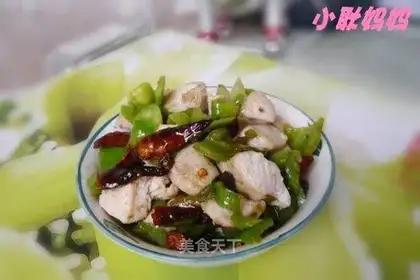 Sour and spicy diced chicken