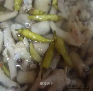 pickled chicken feet