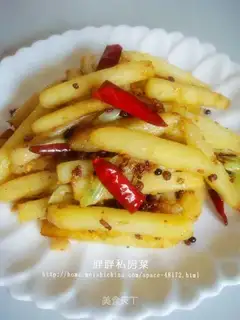 Dry fried potato chips