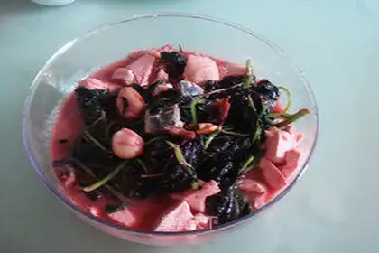 Preserved egg tofu with amaranth