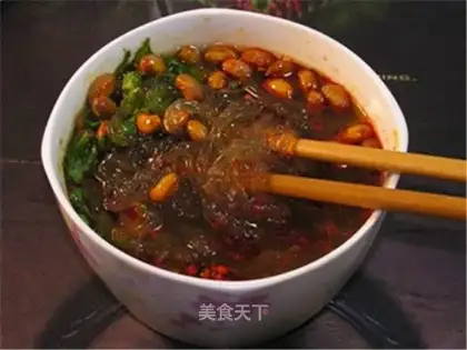 Chongqing hot and sour rice noodles