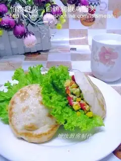 White cake chopped pepper egg clip