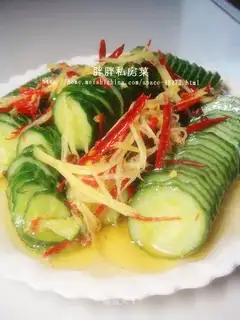 Hot and sour cucumber
