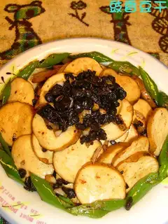 Dried bean curd with soy sauce