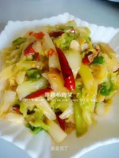 Hot and sour cabbage