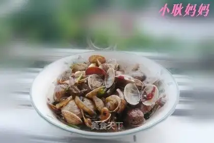 stir-fried clams with spicy sauce