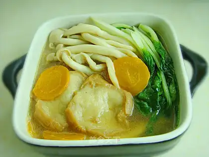 Japanese oil bran stewed white jade mushroom