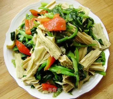 Burning rapeseed with tofu bamboo