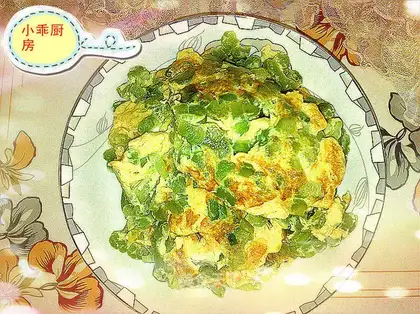 Scrambled eggs with bitter gourd