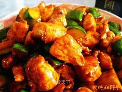Sauce diced chicken