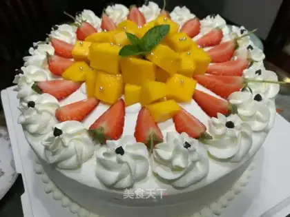 Fruit pie birthday cake