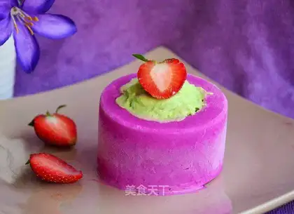 Flamingo Moss ice cream cup