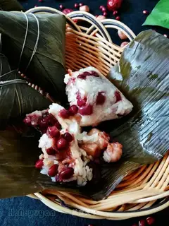 "Red bean peanut dates."