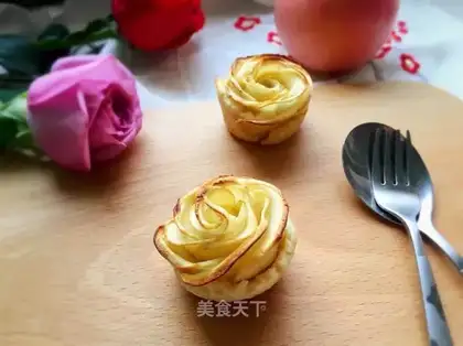 Apple roses