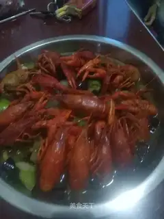 Thirteen crayfish