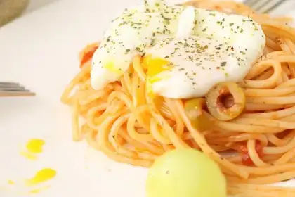 Ten minutes of homemade pasta