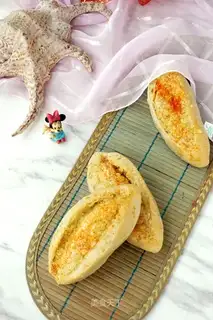 Gritfish garlic bread