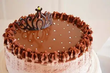 The crown Ganash cake