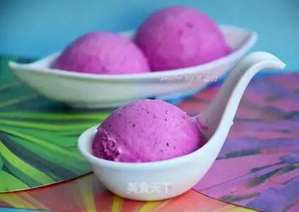 Flamingo ice cream