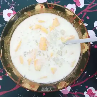 Mango orange juice and cauliflower