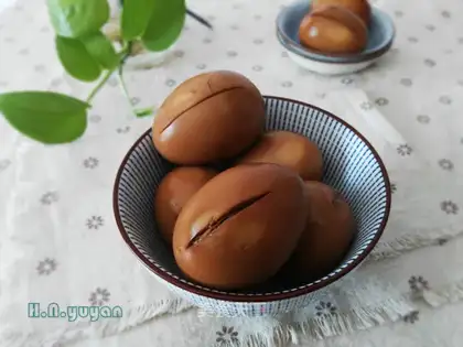 Five halo eggs