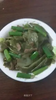 Family healthy pork soybeans