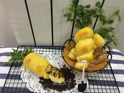 Carrot soy bread