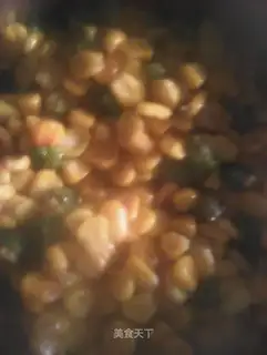 Pyramid corn