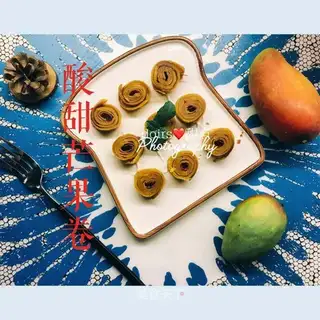 Sweet mango rolls