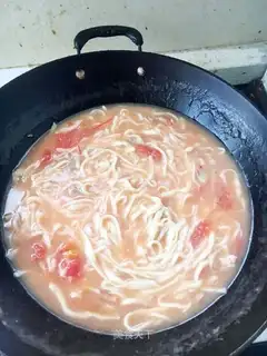 Tomato noodles