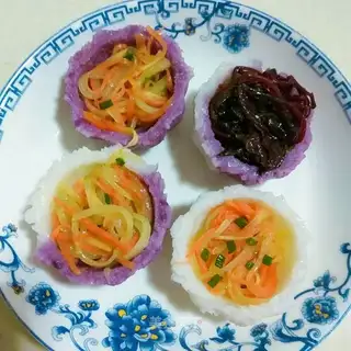 A rice cup