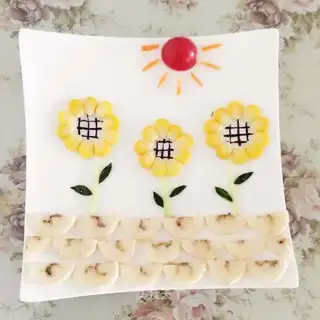 Scroll sunflower fruit