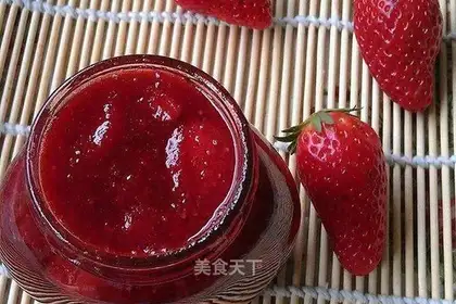 Strawberry sauce