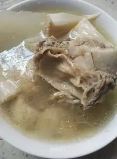 Monkey head mushroom steak soup